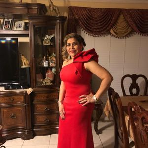 Meet your Posher, Aracely